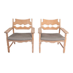 #140 Pair of Lounge Chairs by Henry Kjaernulf