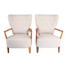 #332 Pair of Lounge Chairs in Oak, Year Appr. 1940