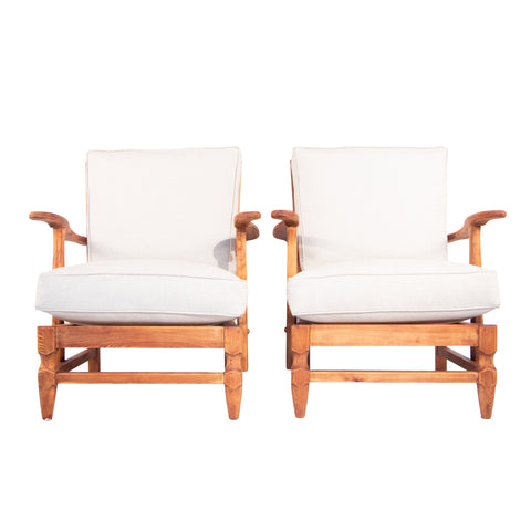#559 Pair of Lounge Chairs
