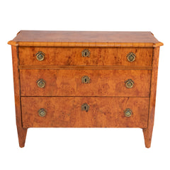 #1068 Gustavian Chest in Alder Root