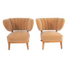 #584 Pair of Lounge Chairs by Otto Schultz